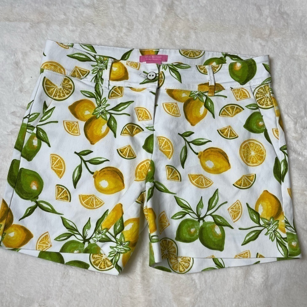 Isaac Mizrahi short